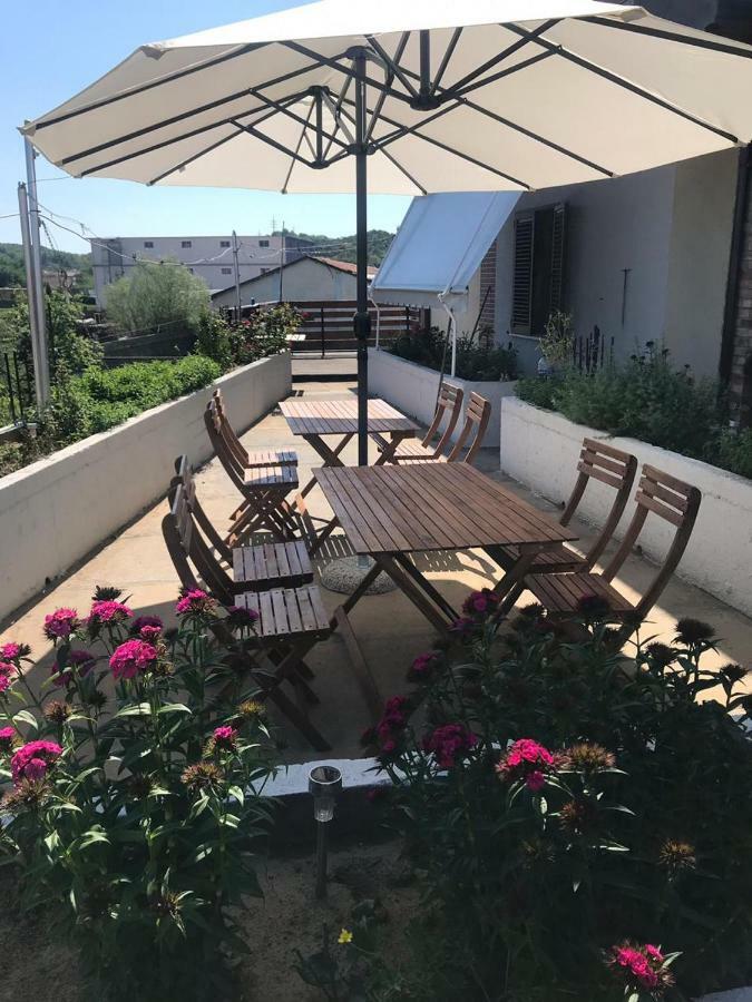 Sara'S Villa Шкодер Екстер'єр фото